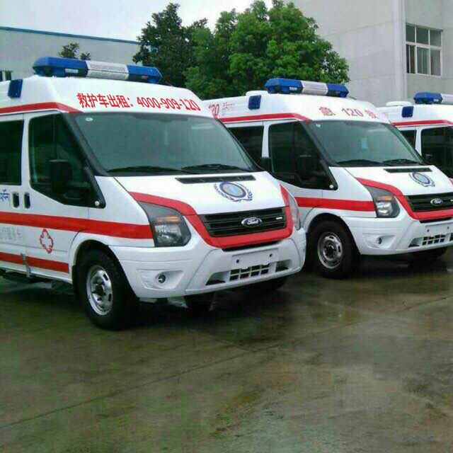 羽毛球福特救护车出租：看护一线，安全相随！