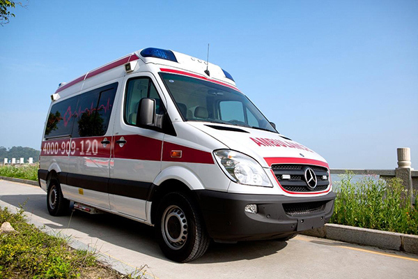 留心安全：上海市活动医疗救护车租用，让比赛更有保障！